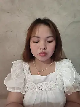 Snapshot of Mina_xYx chatting on 06-24-26, 03:49 Mina xYx online show from 06-24-26, 03:49