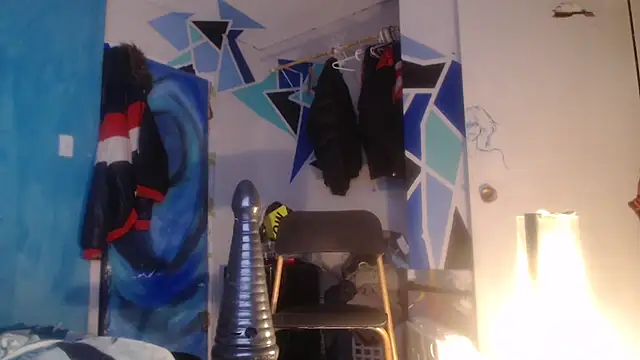 punkyslut69 online show from 04-15-26, 09:48