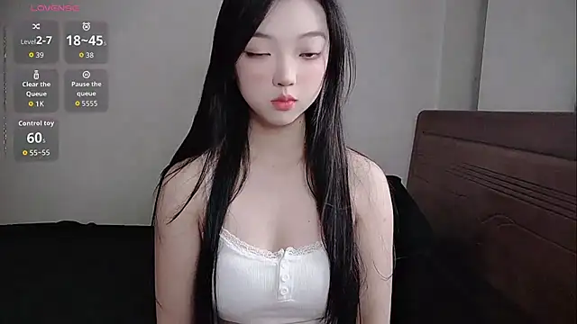 oblakitty  online show from 05-12-26, 11:55