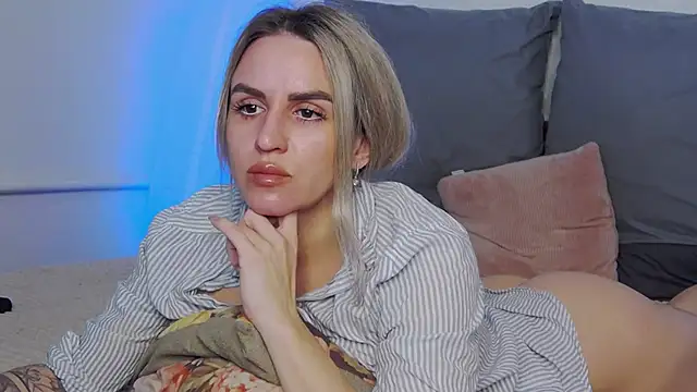 sexy fuzzy socks online show from 04-06-26, 05:08