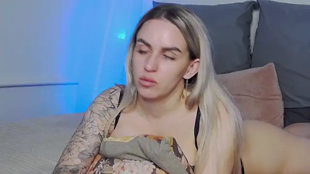 sexy fuzzy socks online show from 03-29-26, 06:04