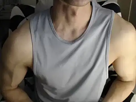 Kent6828 online show from 04-15-26, 02:54