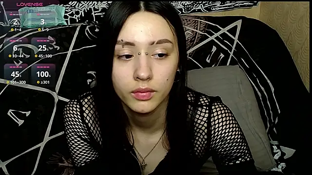Finelia online show from 06-16-26, 03:23