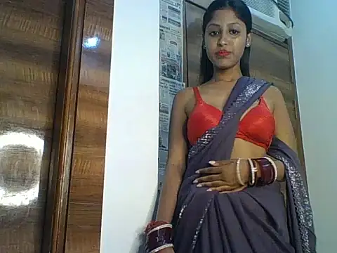 Pari lovers online show from 03-15-26, 03:19