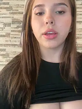 lunacandy 0 online show from 04-07-26, 09:05