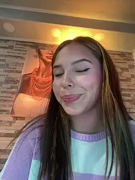 Snapshot of lunacandy_0 chatting on 06-20-26, 03:11 lunacandy 0 online show from 06-20-26, 03:11