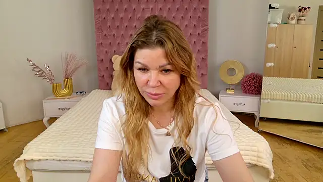 Eloises online show from 05-23-26, 07:18