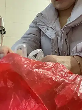 Snapshot of Dudu-me chatting on 03-18-26, 10:18 Dudu-me online show from 03-18-26, 10:18