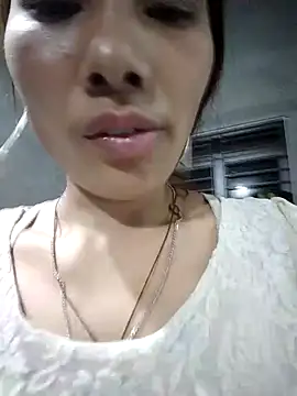 Snapshot of Leiley_98 chatting on 05-14-26, 12:57 Leiley 98 online show from 05-14-26, 12:57