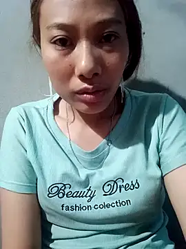 Snapshot of Leiley_98 chatting on 05-10-26, 11:06 Leiley 98 online show from 05-10-26, 11:06