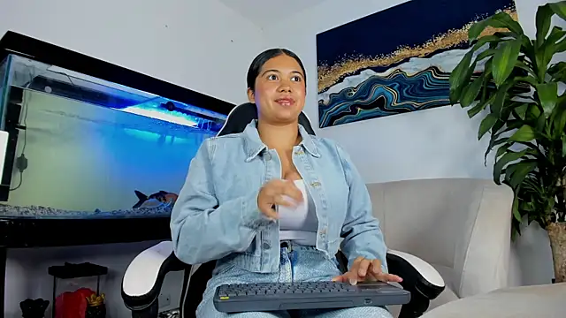 lia lovelly01 online show from 07-19-26, 11:23