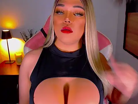 Zandralopez online show from 03-30-26, 02:35