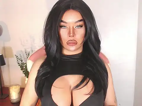 Zandralopez online show from 03-26-26, 12:36