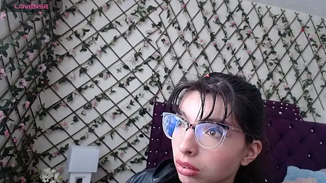 Alllisson online show from 03-18-26, 07:26