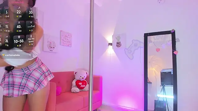 Emma Cooper Girl online show from 03-19-26, 05:35