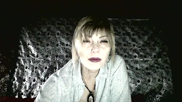 Lia Rayss online show from 03-18-26, 08:10