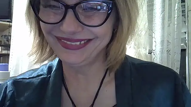 Lia Rayss online show from 04-24-26, 08:22