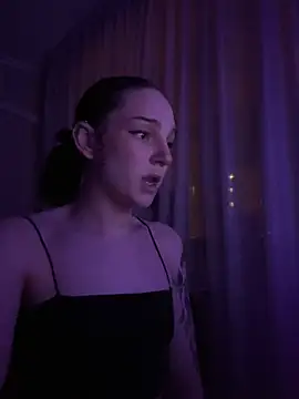 sweetNoiisee online show from 03-17-26, 06:44