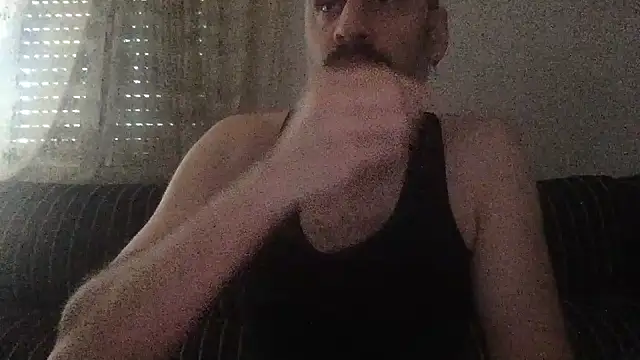 Snapshot of calvito_exotico chatting on 05-26-26, 08:23 calvito exotico online show from 05-26-26, 08:23