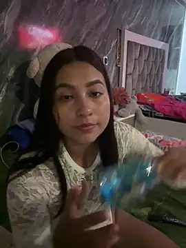 yuliana056 online show from 04-02-26, 01:46
