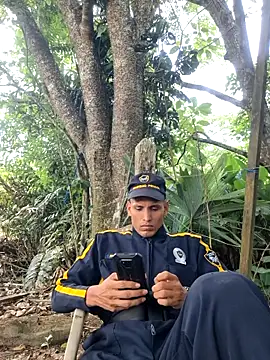 Snapshot of Flaco28king chatting on 06-01-26, 01:44 Flaco28king online show from 06-01-26, 01:44