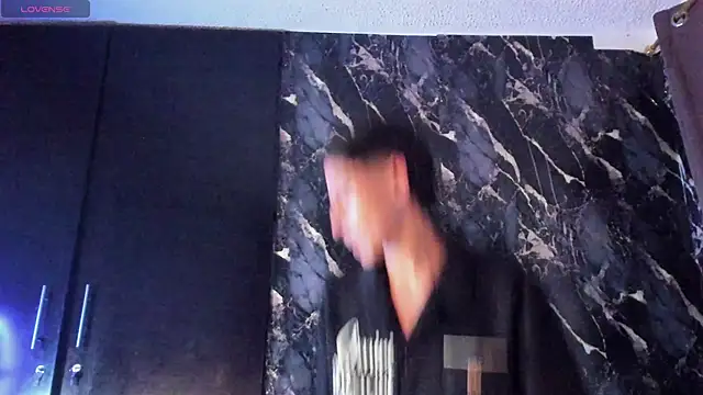 Snapshot of Axel_DavisSM chatting on 03-16-26, 01:02 Axel DavisSM online show from 03-16-26, 01:02