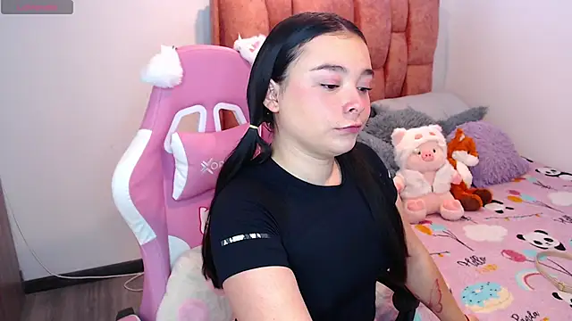 Nahia Brm online show from 04-06-26, 04:52