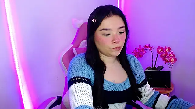 Nahia Brm online show from 04-22-26, 01:51