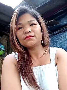 Snapshot of maymay121 chatting on 05-12-26, 11:00 maymay121 online show from 05-12-26, 11:00