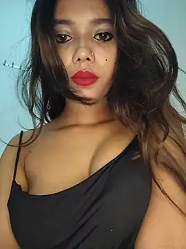 Candyy crushh online show from 06-15-26, 03:40
