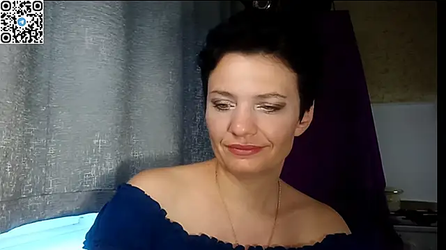 Snapshot of HotMamaQueen234 chatting on 06-22-26, 07:05 HotMamaQueen234 online show from 06-22-26, 07:05