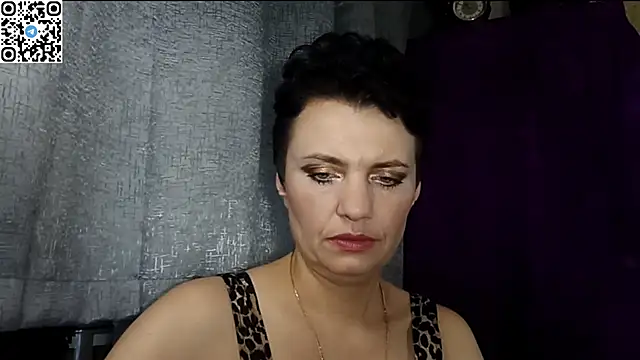 Snapshot of HotMamaQueen234 chatting on 05-07-26, 07:50 HotMamaQueen234 online show from 05-07-26, 07:50