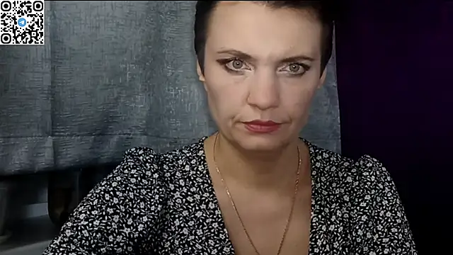 Snapshot of HotMamaQueen234 chatting on 05-09-26, 09:51 HotMamaQueen234 online show from 05-09-26, 09:51
