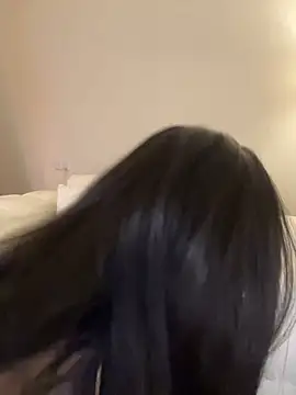 Xiaozuzongo1 online show from 04-22-26, 06:53