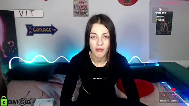 MiaLune01 online show from 03-20-26, 07:42