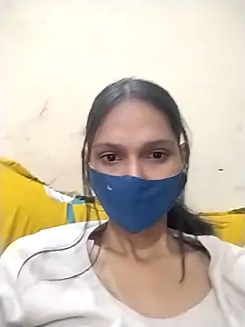 Snapshot of Sonam_y chatting on 03-19-26, 02:50 Sonam y online show from 03-19-26, 02:50