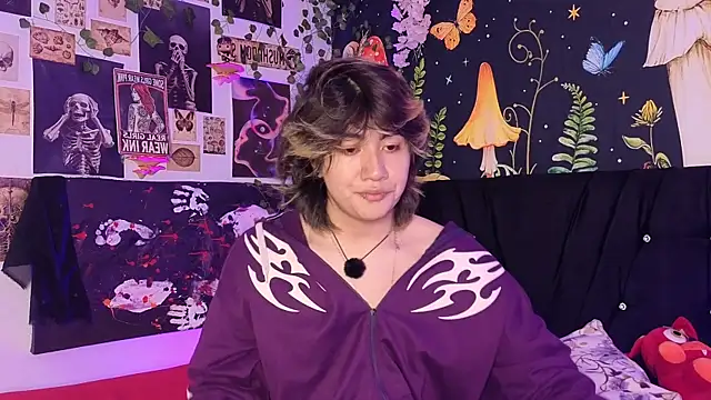 Snapshot of Noah_blackwood chatting on 04-08-26, 01:34 Noah blackwood online show from 04-08-26, 01:34