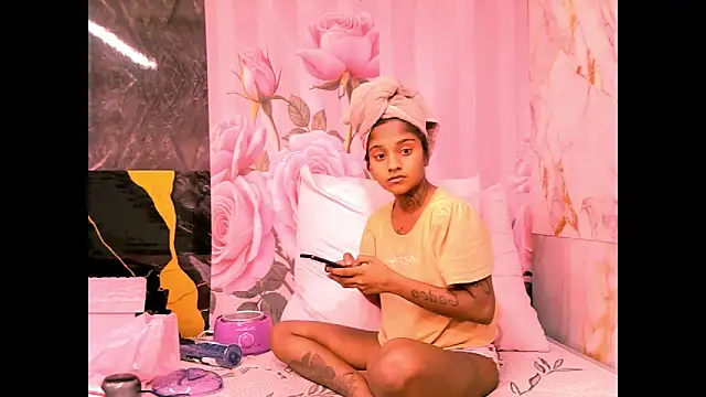 indian barbie online show from 05-11-26, 12:39
