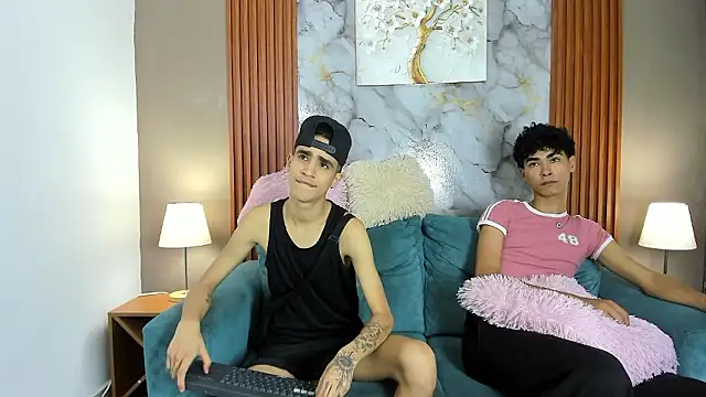 NAUGHTY BOYS1 online show from 03-21-26, 07:29