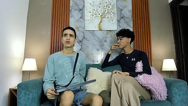 NAUGHTY BOYS1 online show from 04-01-26, 08:17