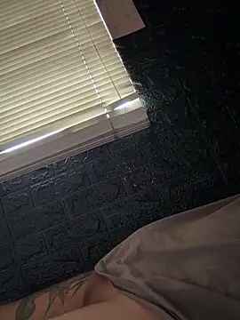 jaz975 online show from 04-21-26, 04:35