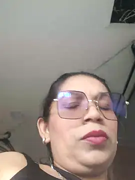 Melisa 14 online show from 04-15-26, 04:00