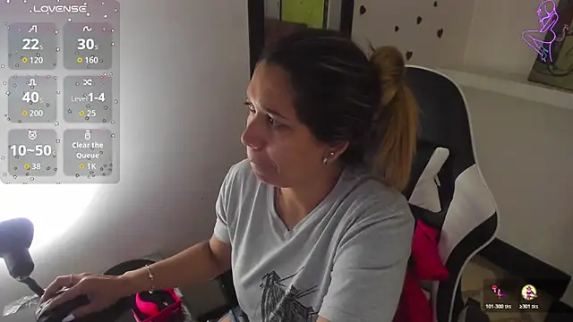 Melisa 14 online show from 05-20-26, 12:24
