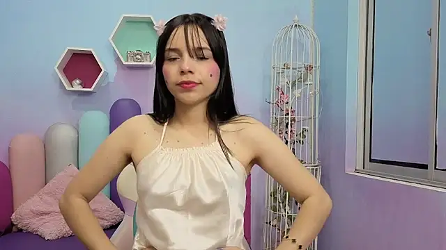 Isaa Skinny online show from 06-04-26, 03:44