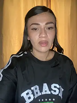 chloe evans0 online show from 06-24-26, 10:07