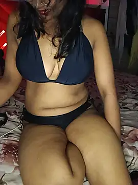 mayakapoor880 online show from 06-02-26, 05:57