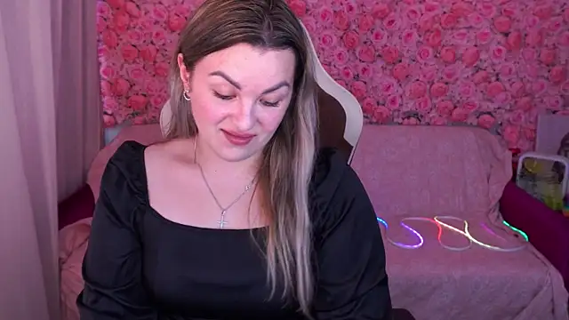 AlissyaGrayy online show from 06-24-26, 06:01