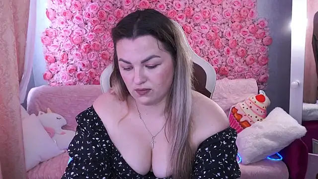 AlissyaGrayy online show from 05-25-26, 12:37