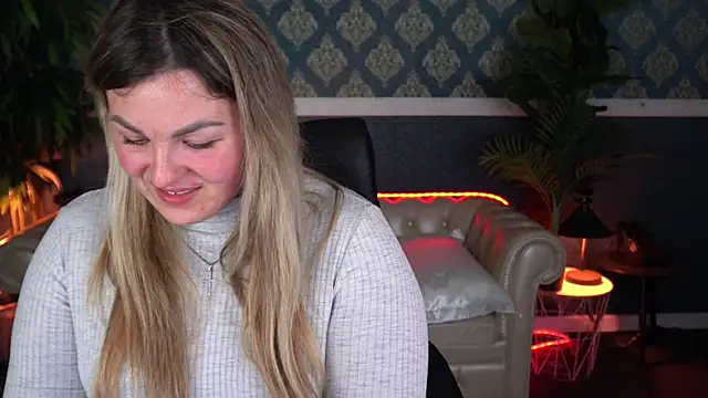 AlissyaGrayy online show from 04-09-26, 06:58