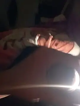 Snapshot of Diaaeddne chatting on 03-26-26, 10:07 Diaaeddne online show from 03-26-26, 10:07